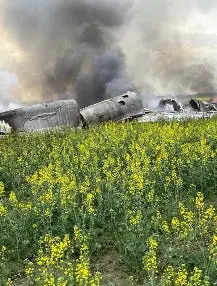 Tu-22M3 bomber on fire after crash-landing in Stavropol