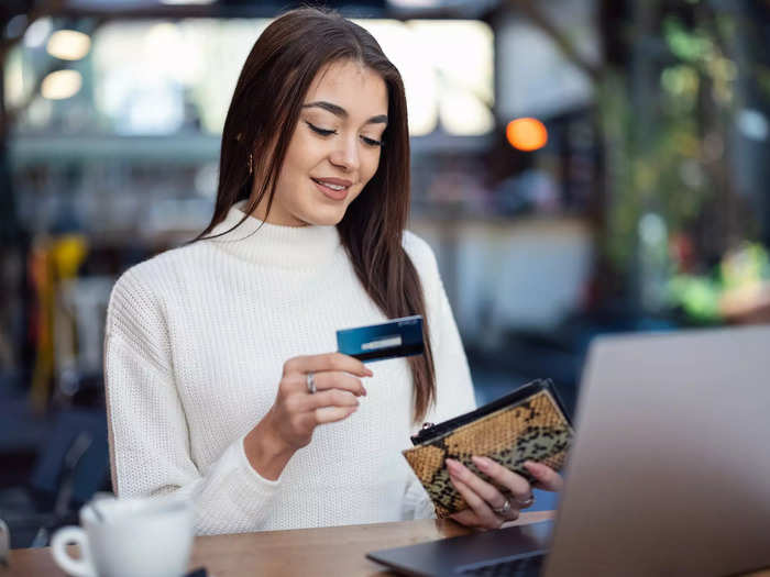 Make weekly payments on credit cards