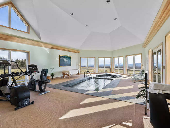 The home has an indoor gym with a decent amount of room. 