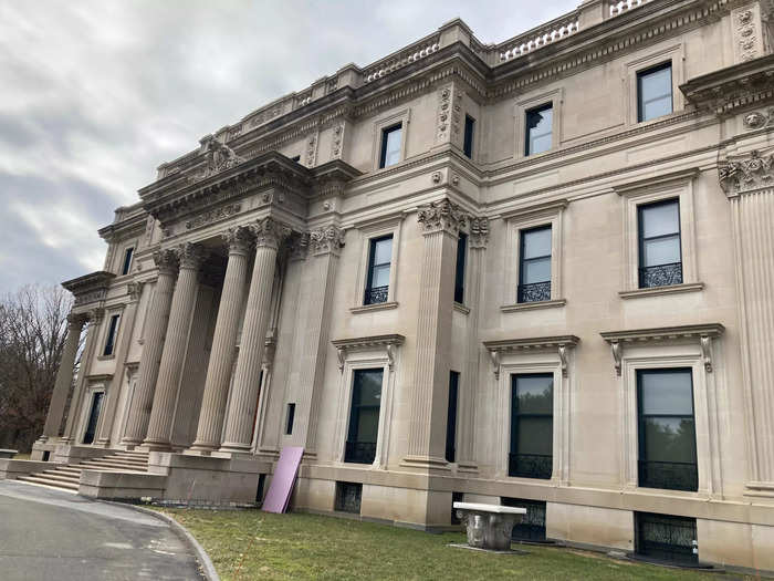 The tour began outside the Vanderbilt Mansion, where our park-ranger guide told us about the construction of the 45,000-square-foot home.