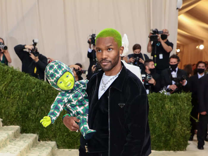 Frank Ocean made a bold choice at the 2021 gala by arriving with a robot baby in his arms.