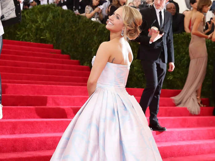 Hayden Panettiere took a fall down the Met steps in 2014.