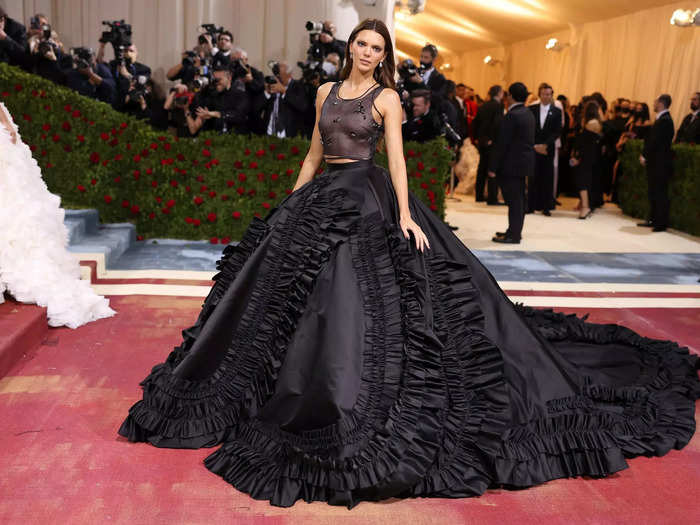 Kendall had a gothic moment at the Metropolitan Museum one year earlier.