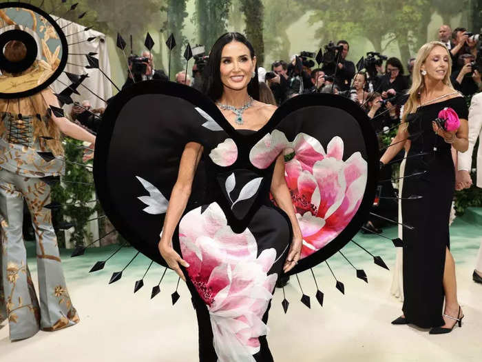 Demi Moore wore a dress made with vintage wallpaper. 