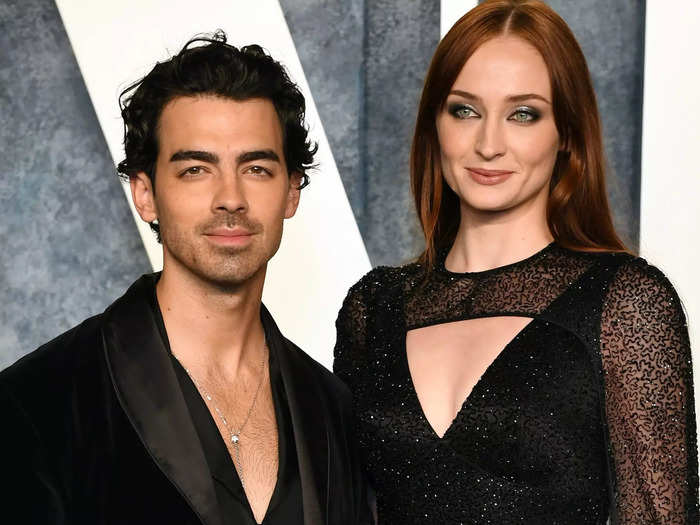 A complete timeline of Joe Jonas and Sophie Turner's relationship ...