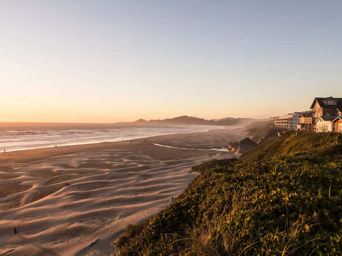 3. Lincoln City and Newport, Oregon