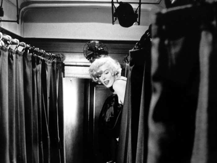 Monroe began filming "Some Like it Hot" in 1959.