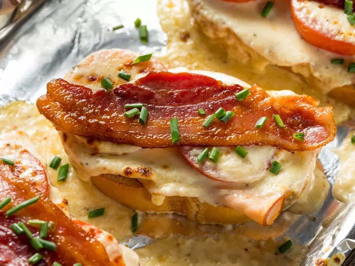 KENTUCKY: A Hot Brown sandwich