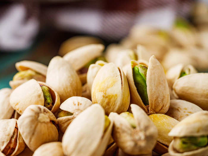 I can eat a lot of pistachios. 