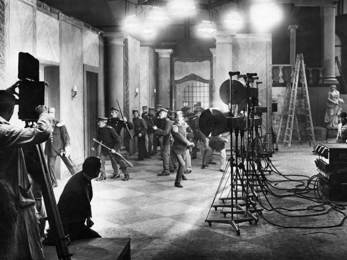 Silent films dominated the movie industry in the 1920s ...