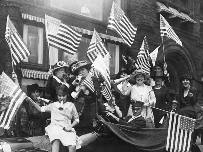 Suffragettes throughout the US celebrated the victorious moment the 19th Amendment was ratified.