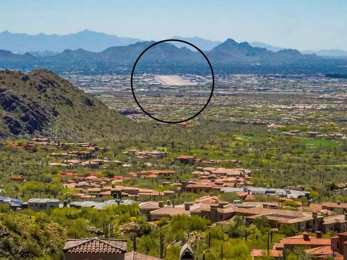 From the top of the most expensive neighborhood in Scottsdale, I spotted one of the most popular airports in the US where the ultra-wealthy park their private jets.