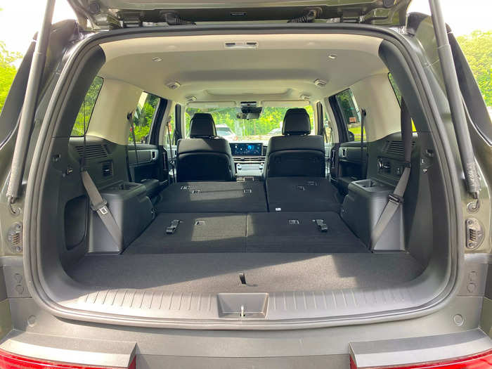 With everything down, the Santa Fe offers a total of 79.6 cubic feet of cargo room. 
