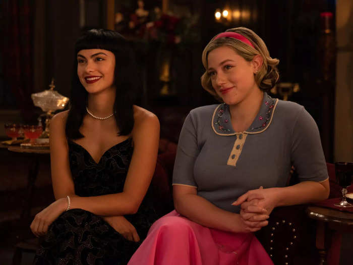 Betty and Veronica kiss in the series premiere of "Riverdale," and then it