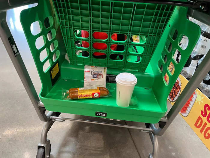 Eventually, I got the Dash cart to add the coffee to my receipt by placing it in the cart itself.