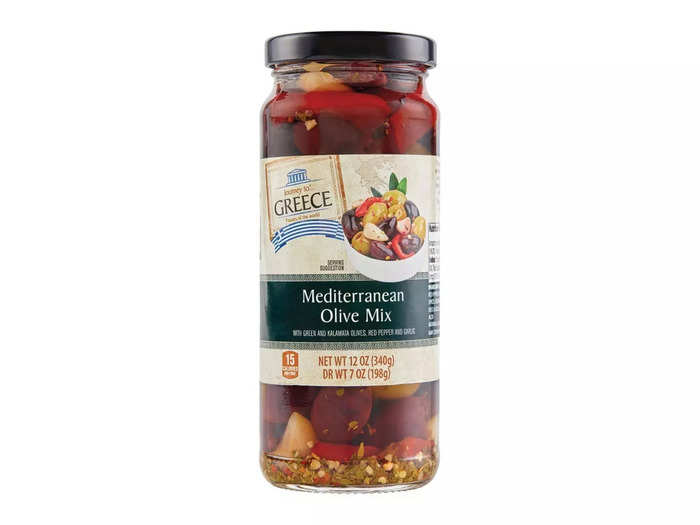 Add more flavor to your meals with the Journey To Greece Mediterranean-olive mix.