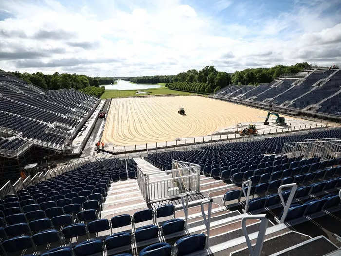 Equestrians and modern pentathletes will compete on the grounds of the Palace of Versailles, the former home of French royals.