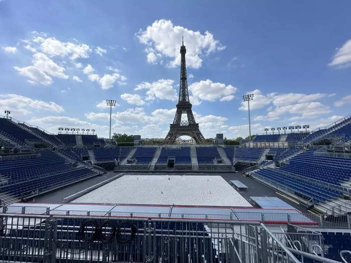 With stunning views of the Eiffel Tower, the stadium can hold 12,860 people.