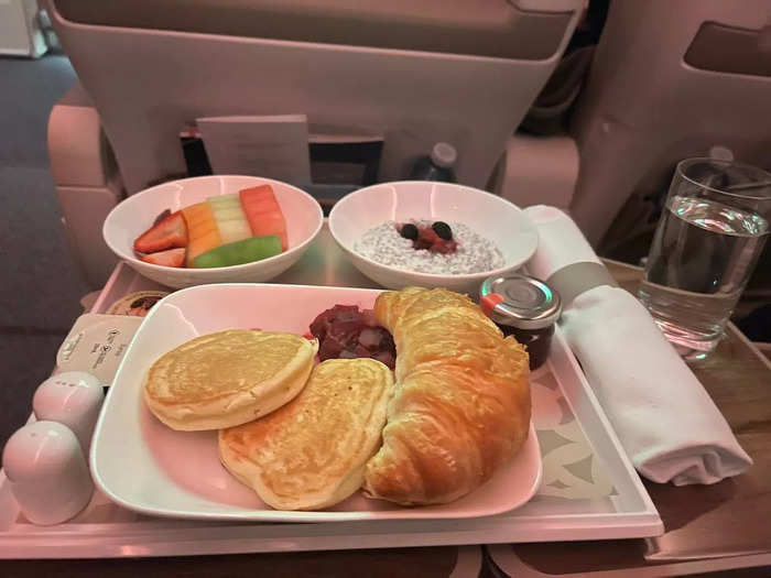 The in-flight food felt premium, too. 