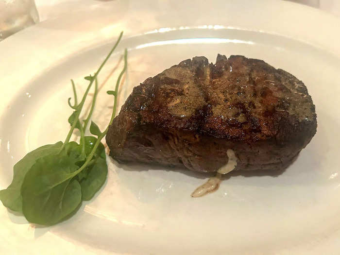 I ordered a 10-ounce filet mignon, which didn