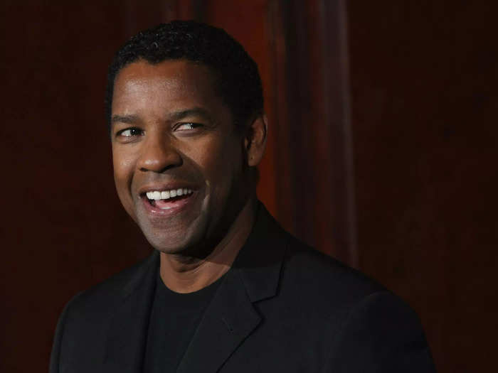 Denzel Washington persuaded Powell to pursue acting full-time.