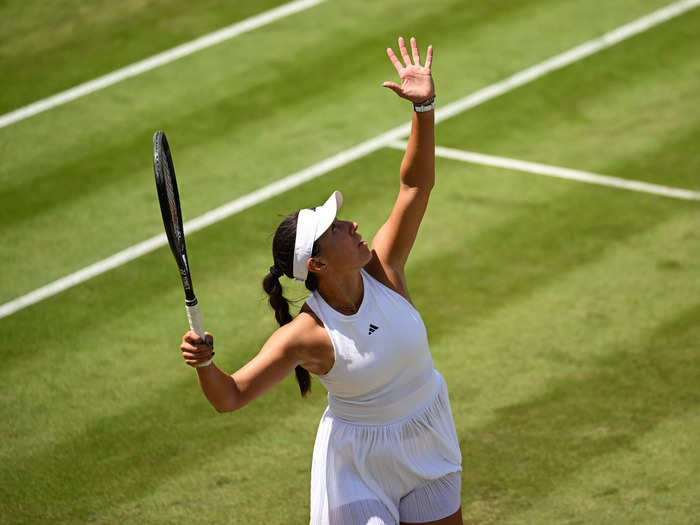 Her older half-sister, Laura, introduced her to tennis.