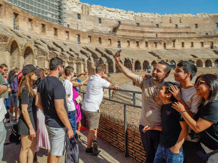 At each viewpoint, I waited in line for five to 10 minutes to see the arena for what felt like 15 seconds before people rushed up to take my place.