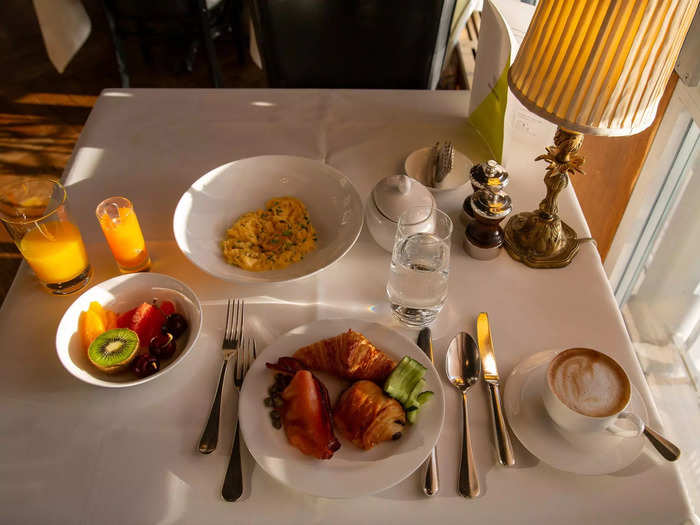 As the morning sun flitted between the Rhine River and crystal glassware scattered across the dining room, I said goodbye to the historic hotel. 