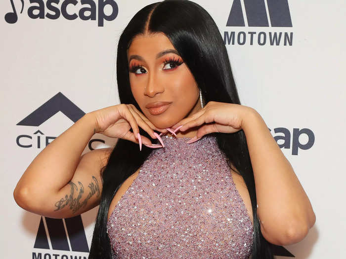 November 2020: Cardi B files to dismiss the divorce.