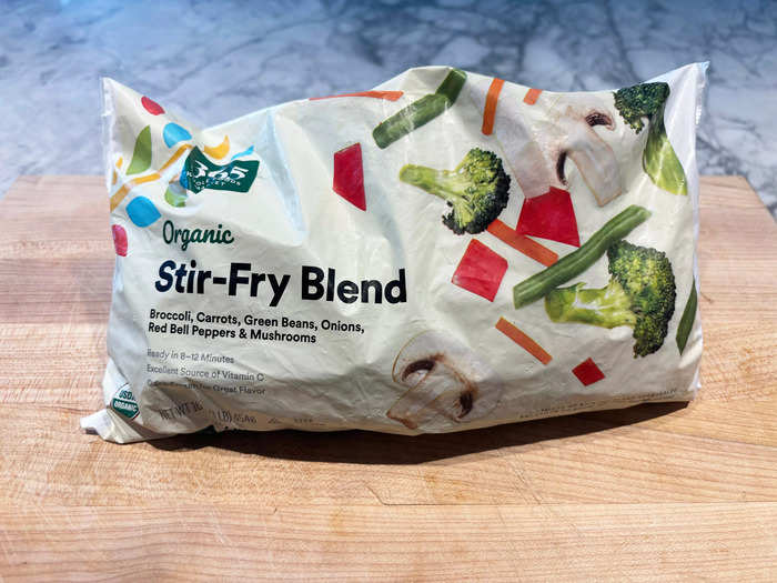 Next, I tried the Whole Foods 365 organic stir-fry blend.