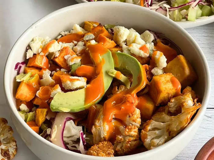 Buffalo sweet-potato bowls are easy to customize.