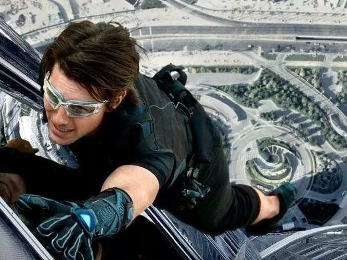 4. Cruise climbed the tallest building in the world for "Mission: Impossible — Ghost Protocol."