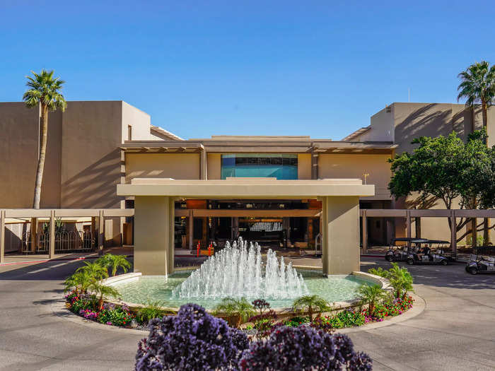 At the base of Camelback Mountain, the Phoenician is a 600-acre mega-resort. 