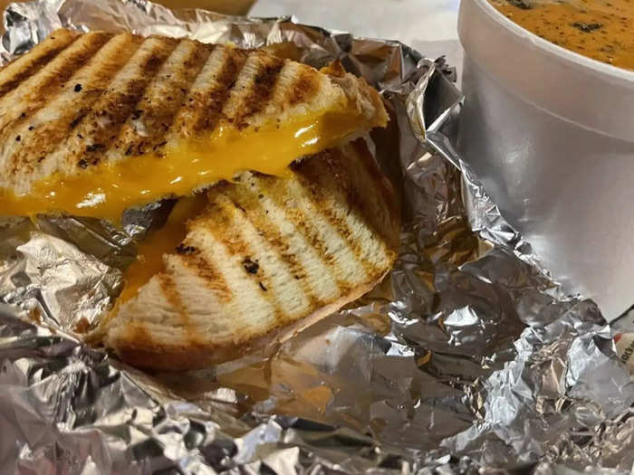 KENTUCKY: Heavens To Betsy! Bakery in Lawrenceburg