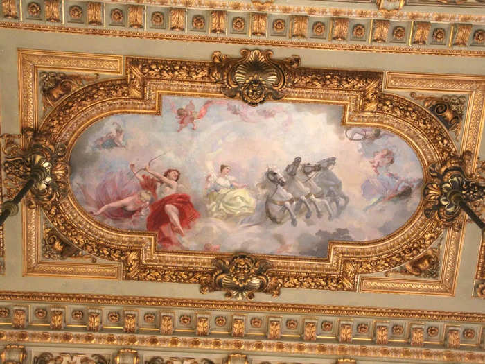 A painting on the gilded ceiling depicted Aurora, the goddess of dawn.