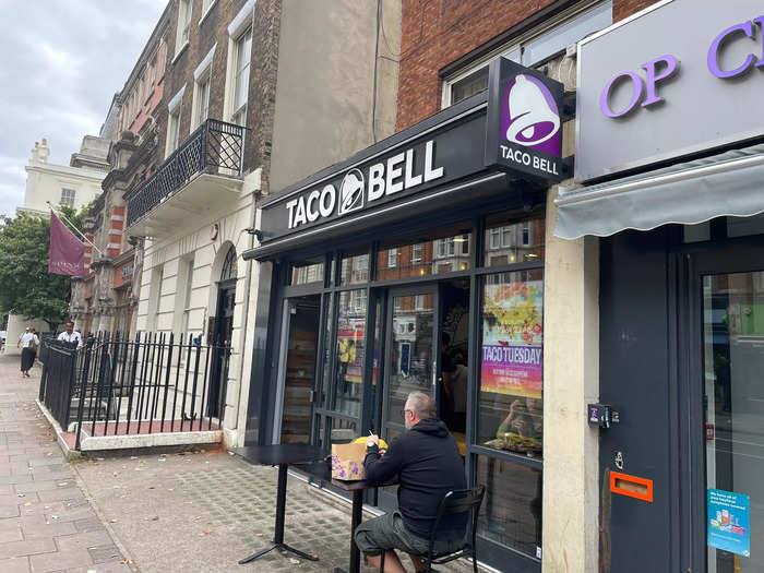 The chain reopened in the UK in 2010 after its first four stores all closed by the mid-1990s. There are now over 135 Taco Bells across the country.