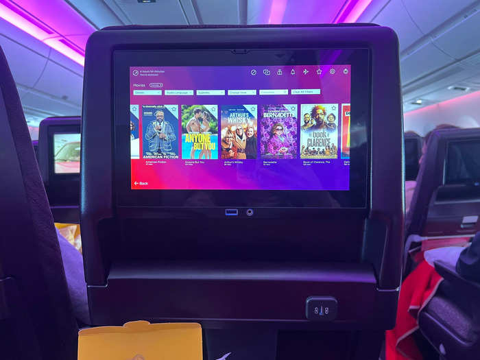 The seatback had an 11.5-inch screen loaded with good in-flight entertainment.