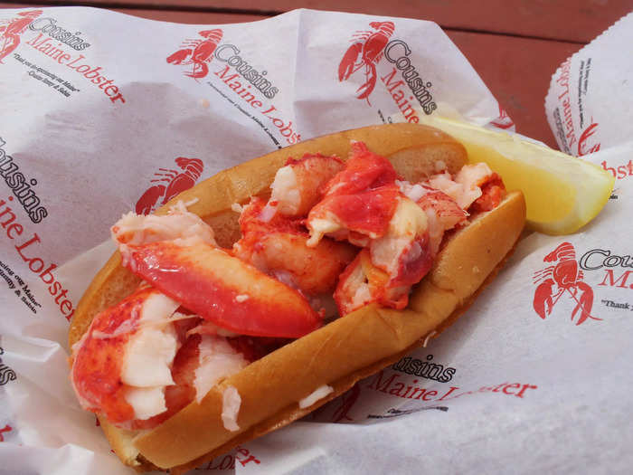 I ordered the classic Maine-style lobster roll.