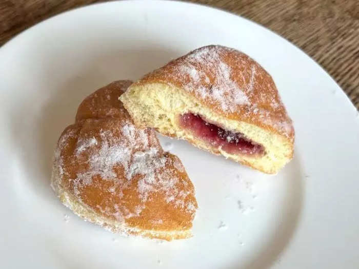 I liked that the jelly doughnut had granulated sugar on top.