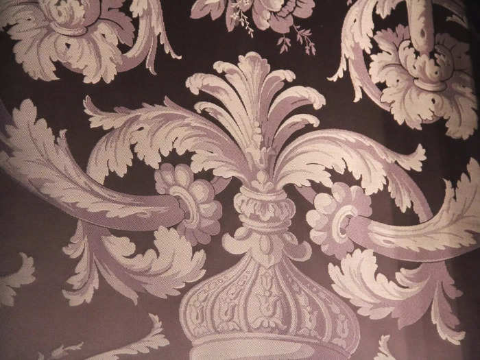 The lilac silk wallpaper was an exact copy of the original.