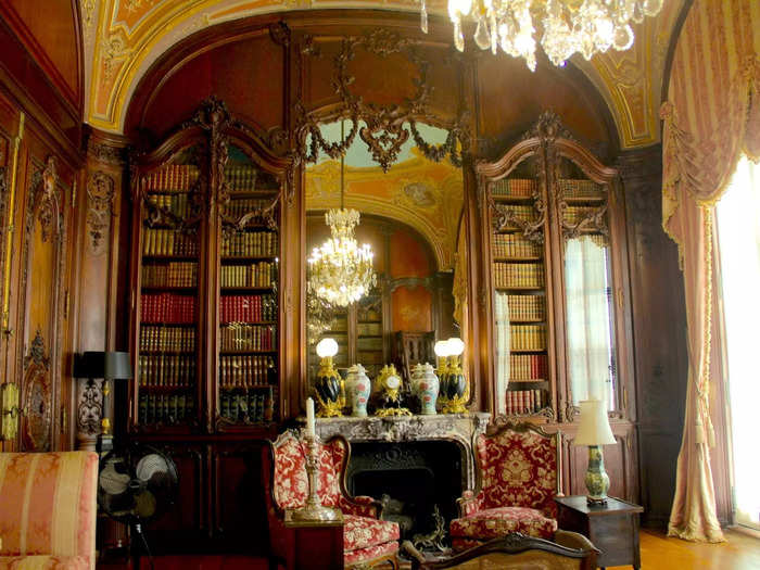 The Morning Room also functioned as a library.