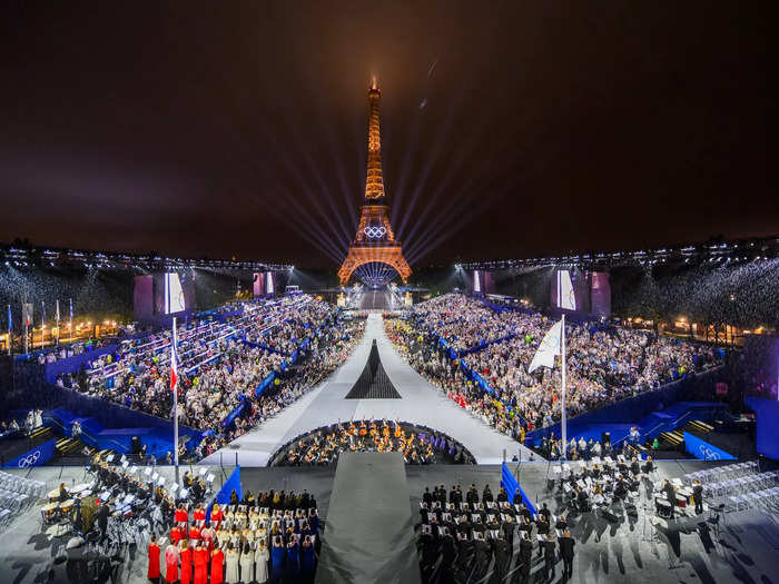 Normally the park in front of the Eiffel Tower is open to anyone. During the Olympics, it was used for the opening ceremony.