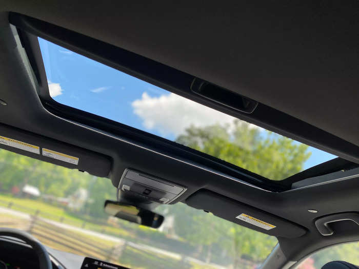 My test car was equipped with the optional power moonroof.