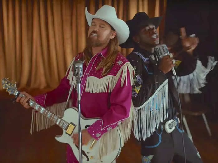 2019: "Old Town Road" by Lil Nas X featuring Billy Ray Cyrus