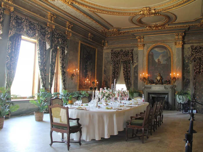 At Staatsburgh, the dining room floor was made of 1-inch-thick Vermont marble to quiet the sounds of the kitchen below.