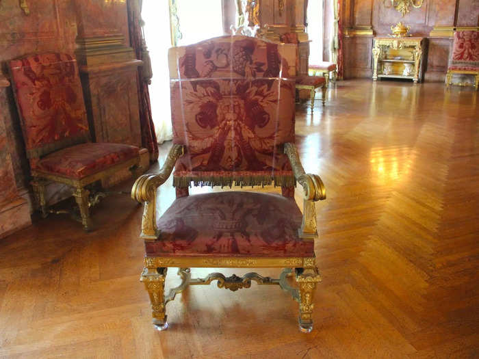 The dining-room chairs weighed 75 pounds each — so heavy that a footman had to help move them to seat guests.