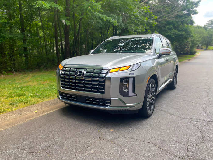 The Hyundai Palisade is my winner due to its refined cabin, great tech content, and smooth V6 engine. 