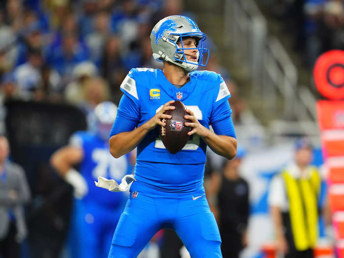 6. Detroit Lions quarterback Jared Goff earns an average annual salary of $53 million.