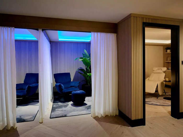 You can reserve a wellness room at the Sapphire Lounge.