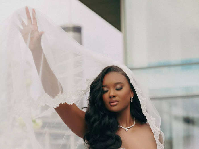 Niya wants other brides to know they can trust themselves to pick their wedding gown.